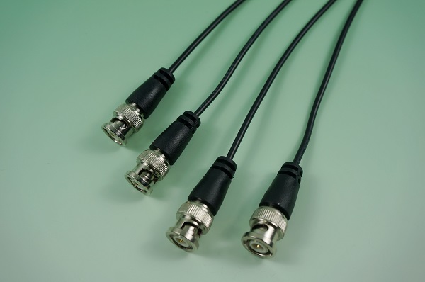 GR10611-004  BNC(公)50歐姆 1