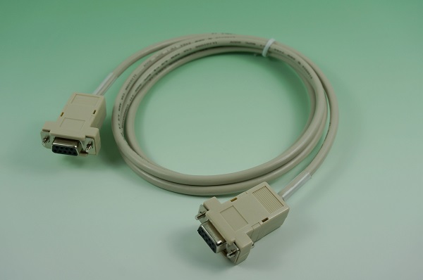 GR10605-007   D-SUB 9P to D-SUB 9P 快速殼 1