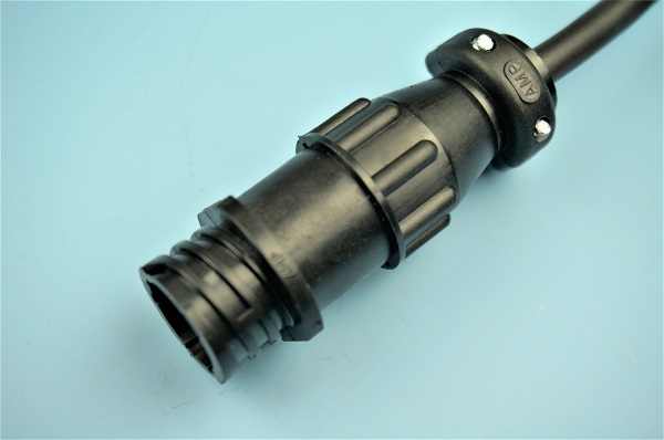 GR11205-005 M8/4P to CPC CABLE 2