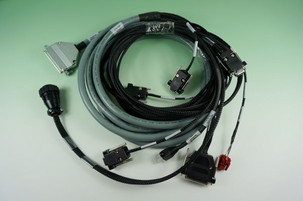 GR11203-002 CABLE DB62(M) 線材組