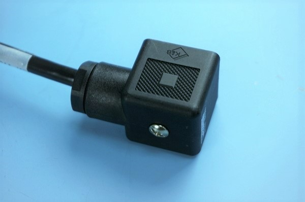 GR11207-008 Nema L6-15P to Valve Power Cable 3